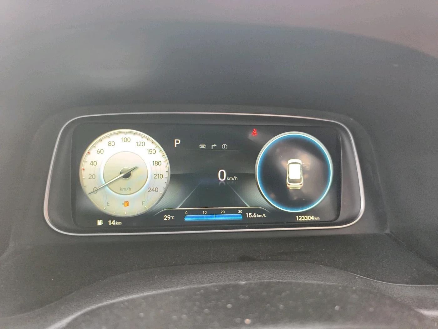 2021 Hyundai ALCAZAR 1.5 SIGNATURE (O) AT 6STR, Diesel, Automatic, 1,23,304 km, interior