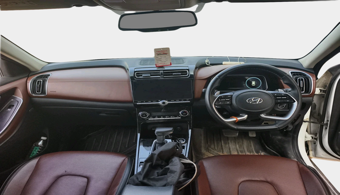 2021 Hyundai ALCAZAR 1.5 SIGNATURE (O) AT 6STR, Diesel, Automatic, 1,23,304 km, interior