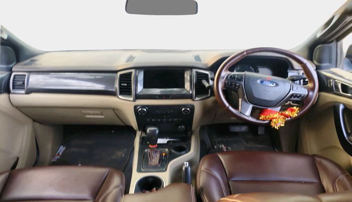 2016 Ford Endeavour TITANIUM 2.2 4X2 AT, Diesel, Automatic, 1,01,080 km, interior