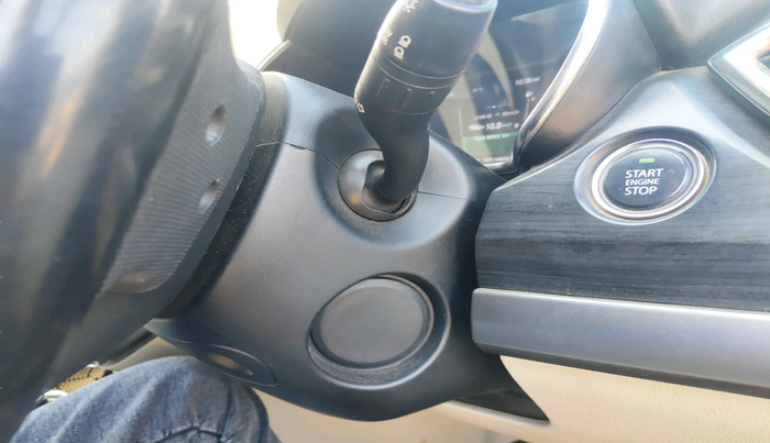 2021 Tata Safari XZA PLUS, Diesel, Automatic, 1,44,512 km, interior