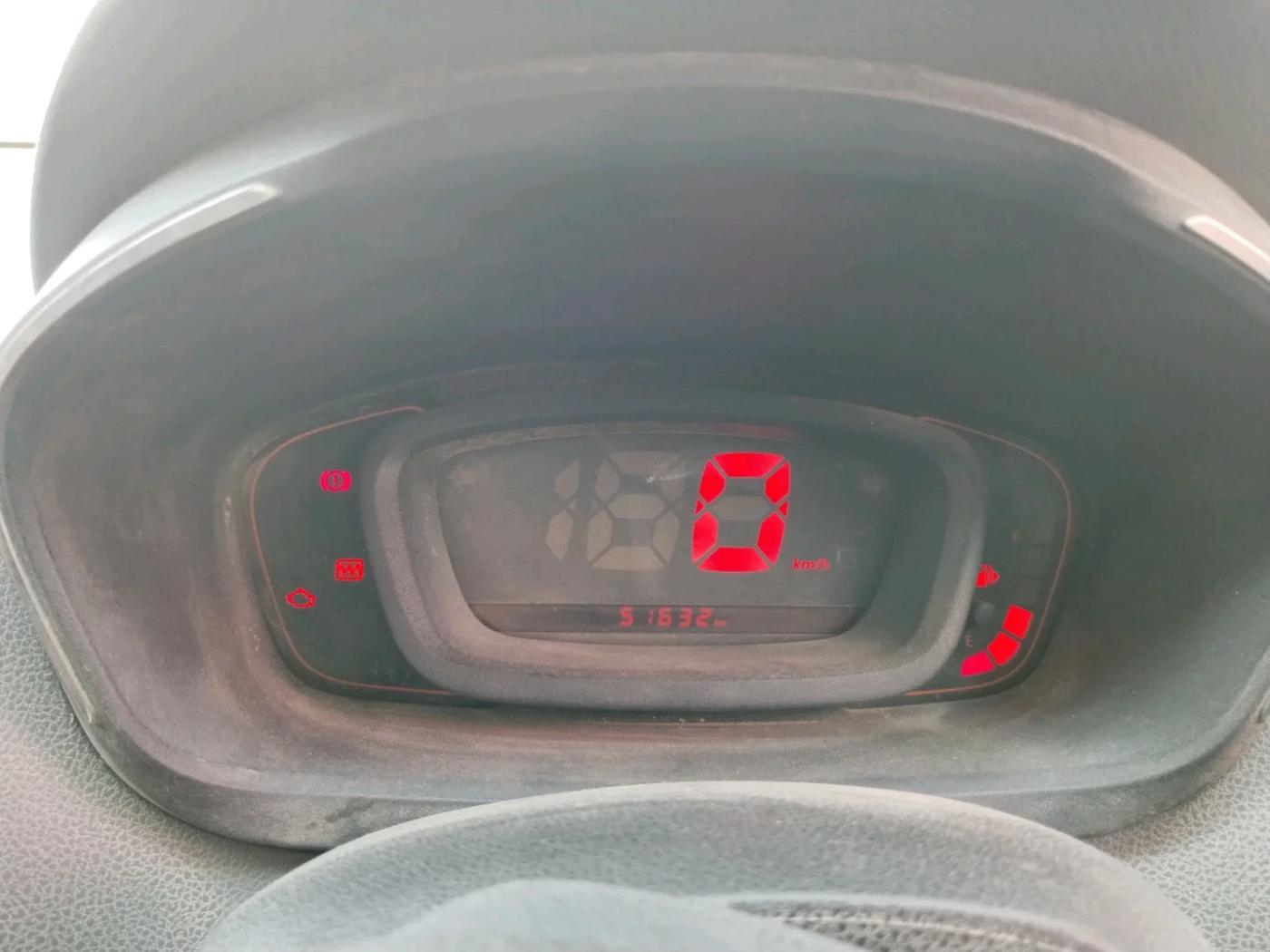 2018 Renault Kwid RXT 1.0, CNG, Manual, 51,632 km, interior