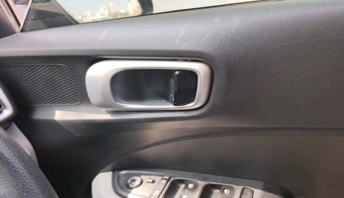 2023 Hyundai VENUE S 1.2, Petrol, Manual, 53,846 km, interior