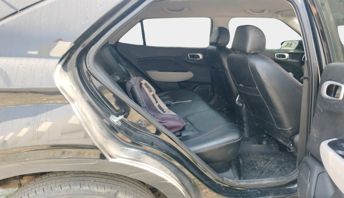 2023 Hyundai VENUE S 1.2, Petrol, Manual, 53,846 km, interior