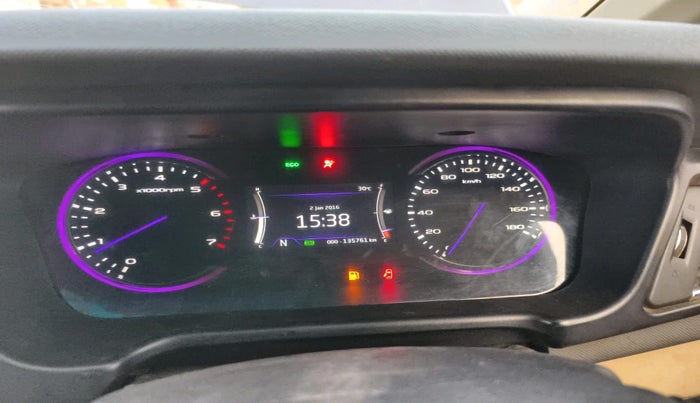 2018 Mahindra MARAZZO M6 7 STR, Diesel, Manual, 1,35,461 km, interior