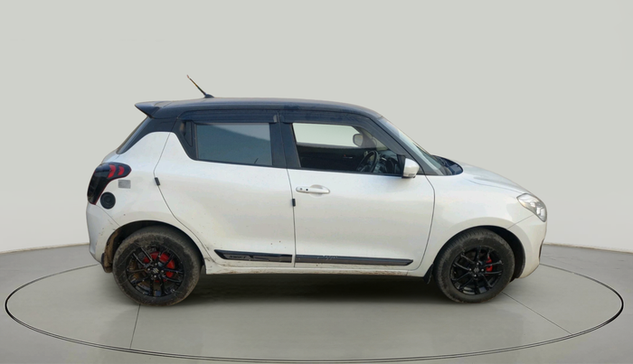 2023 Maruti Swift ZXI CNG, Petrol, Manual, 1,14,830 km, exterior