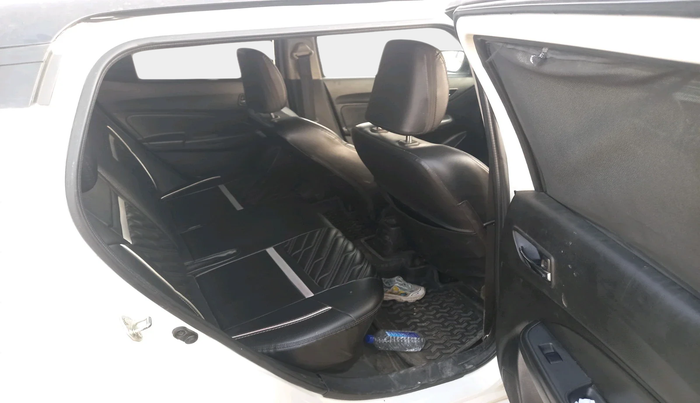 2023 Maruti Swift ZXI CNG, Petrol, Manual, 1,14,830 km, interior