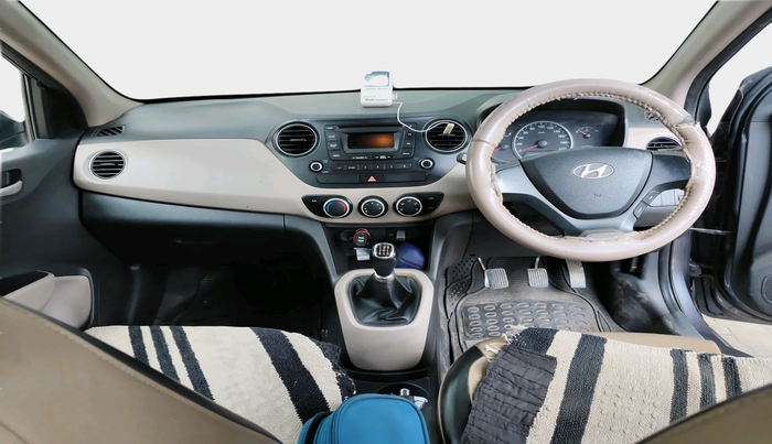 2014 Hyundai Grand i10 SPORTZ 1.2 KAPPA VTVT, Petrol, Manual, 1,36,747 km, interior