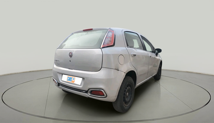 2016 Fiat Punto EVO DYNAMIC 1.2, Petrol, Manual, 1,36,592 km, exterior