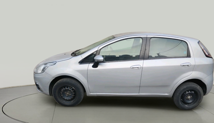 2016 Fiat Punto EVO DYNAMIC 1.2, Petrol, Manual, 1,36,592 km, exterior