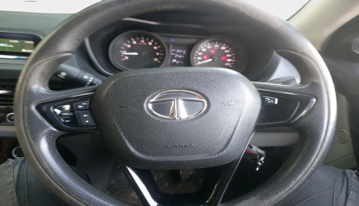 2020 Tata NEXON XM DIESEL, Diesel, Manual, 85,516 km, interior