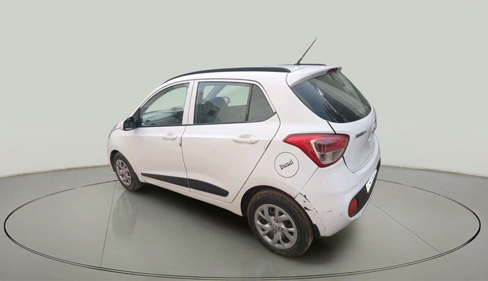 2017 Hyundai Grand i10 SPORTZ (O) 1.2 U2 CRDI, Diesel, Manual, 1,55,938 km, exterior