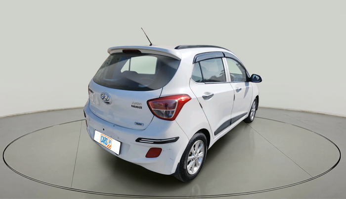 2015 Hyundai Grand i10 ASTA AT 1.2 KAPPA VTVT, Petrol, Automatic, 1,00,865 km, exterior