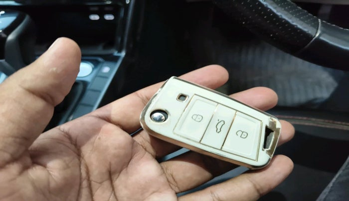 2024 Volkswagen VIRTUS  GT 1.5 TSI DSG , Petrol, Automatic, 30,765 km, interior