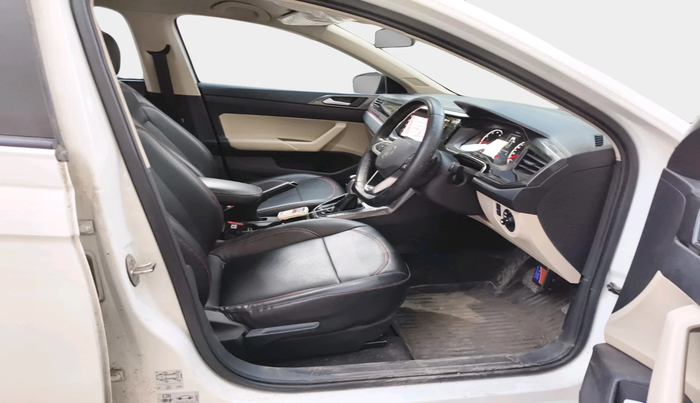 2024 Volkswagen VIRTUS  GT 1.5 TSI DSG , Petrol, Automatic, 30,765 km, interior