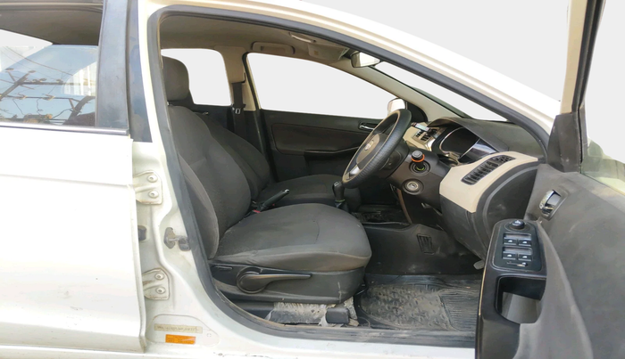 2017 Tata Zest XT 90PS DIESEL, Diesel, Manual, 1,31,029 km, interior