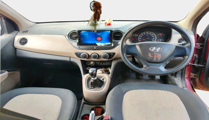 2013 Hyundai Grand i10 SPORTZ 1.1 CRDI, Diesel, Manual, 1,07,509 km, interior