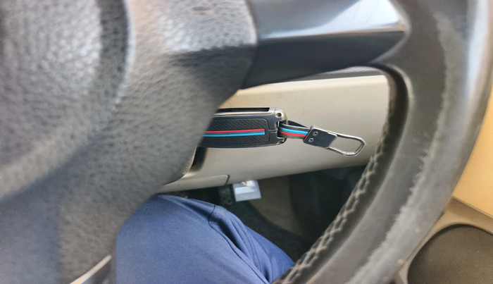 2013 Volkswagen Vento HIGHLINE DIESEL 1.6, Diesel, Manual, 1,63,978 km, interior