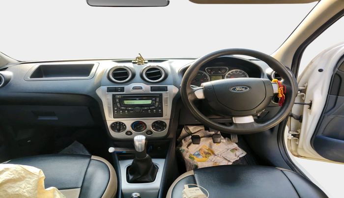 2011 Ford Fiesta Classic CLXI 1.4 DIESEL, Diesel, Manual, 1,19,798 km, interior