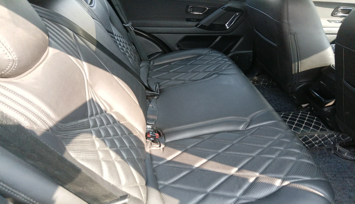 2024 Tata Harrier PURE PLUS S DARK EDITION AT, Diesel, Automatic, 12,888 km, interior