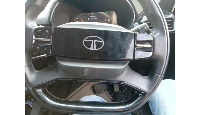 2024 Tata Harrier PURE PLUS S DARK EDITION AT, Diesel, Automatic, 12,888 km, interior