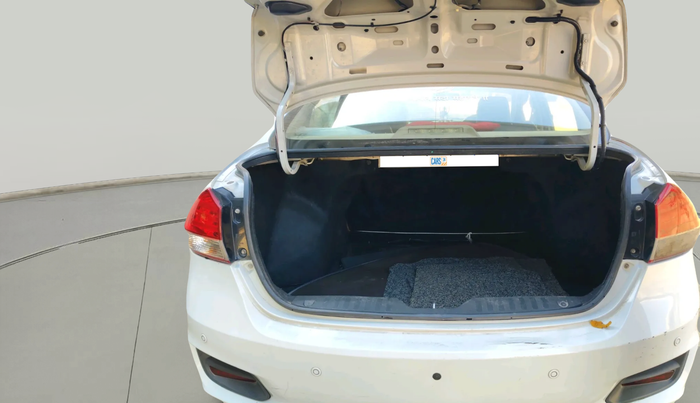 2015 Maruti Ciaz VDI, Diesel, Manual, 1,06,917 km, exterior