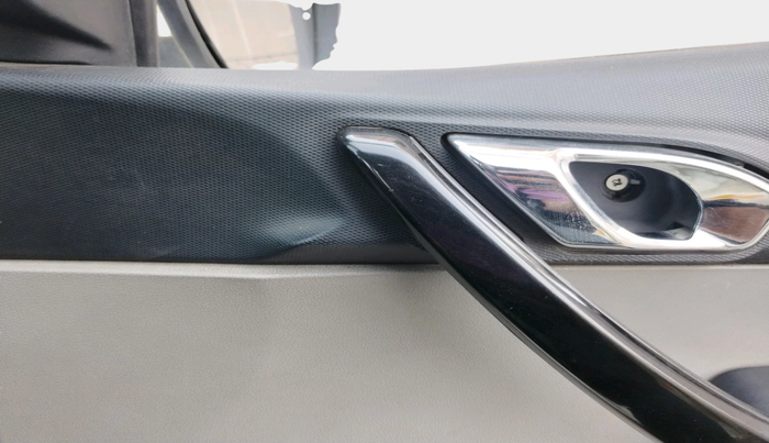 2019 Tata Tiago XZ PLUS PETROL, Petrol, Manual, 83,175 km, interior