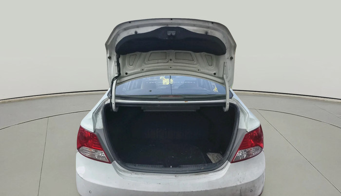 2011 Hyundai Verna FLUIDIC 1.6 CRDI EX, Diesel, Manual, 1,37,675 km, exterior