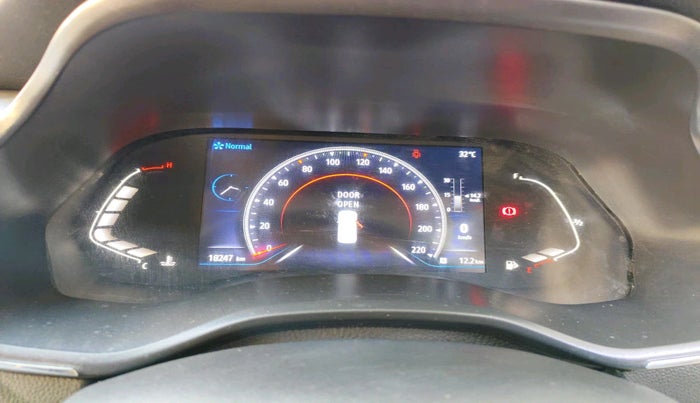 2021 Renault Kiger RXZ MT, Petrol, Manual, 18,247 km, interior