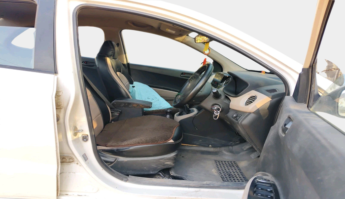 2018 Hyundai Xcent E+, Petrol, Manual, 95,489 km, interior