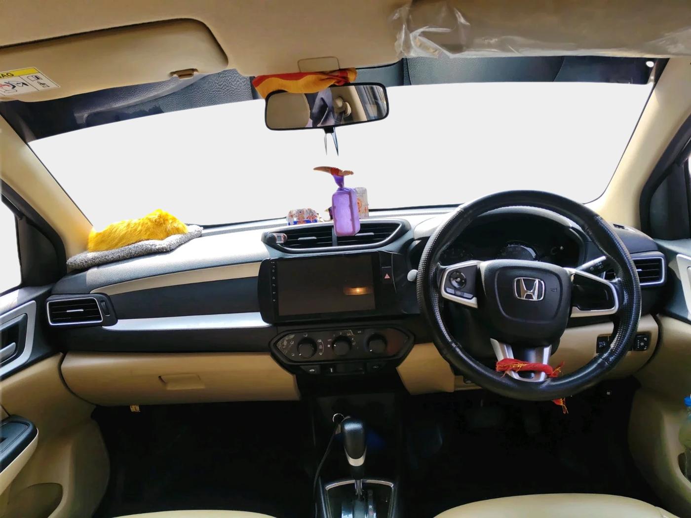 2022 Honda Amaze 1.2L I-VTEC S CVT, CNG, Automatic, 51,527 km, interior