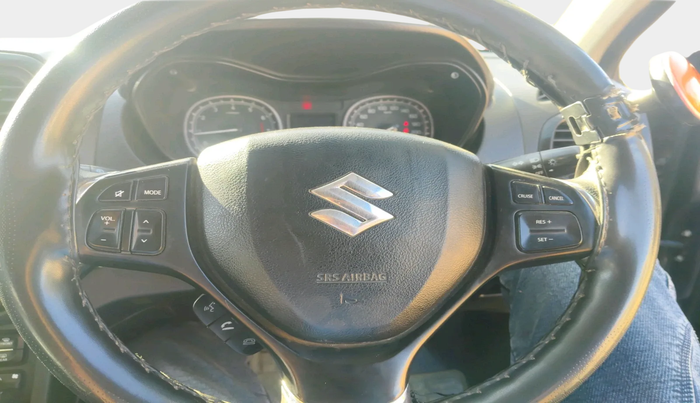 2021 Maruti Vitara Brezza ZXI, Petrol, Manual, 72,320 km, interior