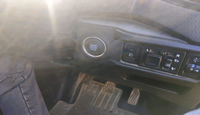 2021 Maruti Vitara Brezza ZXI, Petrol, Manual, 72,320 km, interior