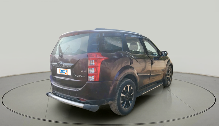 2015 Mahindra XUV500 W10, Diesel, Manual, 1,41,110 km, exterior