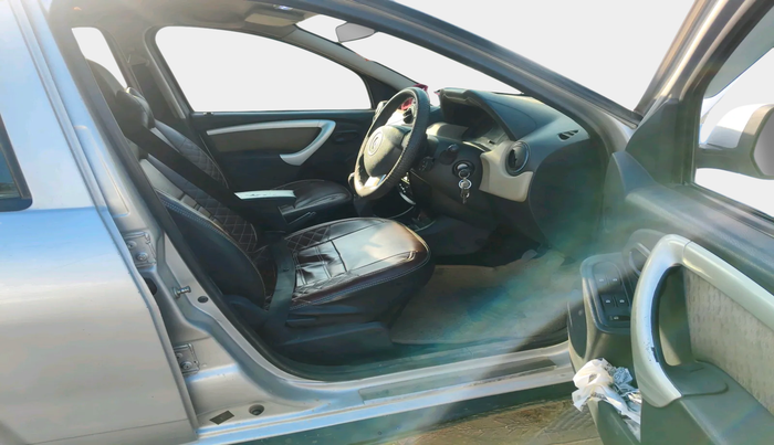 2013 Renault Duster 85 PS RXL DIESEL, Diesel, Manual, 1,69,095 km, interior