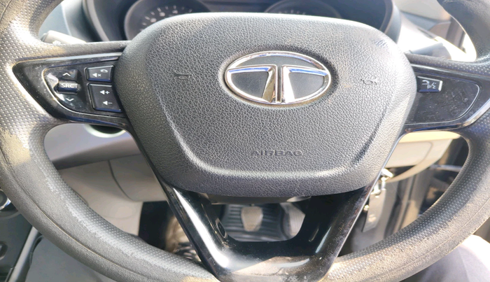 2017 Tata NEXON XM PETROL, Petrol, Manual, 60,580 km, interior