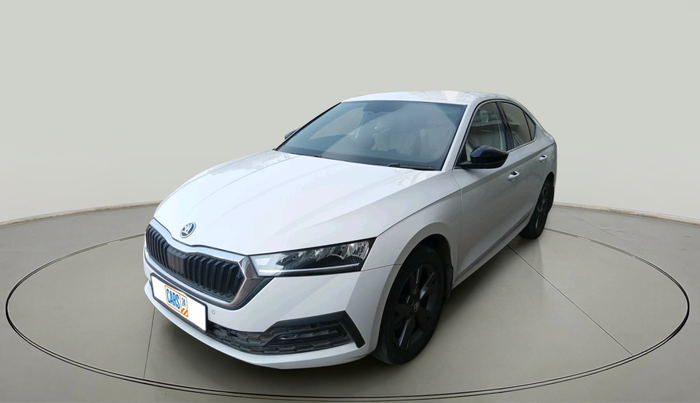 2022 Skoda Octavia STYLE 2.0, Petrol, Automatic, 38,477 km, exterior