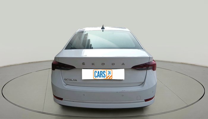 2022 Skoda Octavia STYLE 2.0, Petrol, Automatic, 38,477 km, exterior