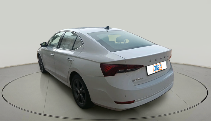 2022 Skoda Octavia STYLE 2.0, Petrol, Automatic, 38,477 km, exterior