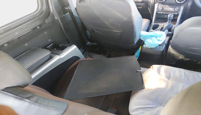 2025 Mahindra Thar LX D HT 2WD MT, Diesel, Manual, 4,864 km, interior