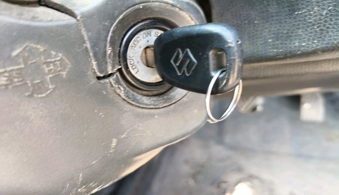 2011 Maruti Swift VDI, Diesel, Manual, 4,20,195 km, interior