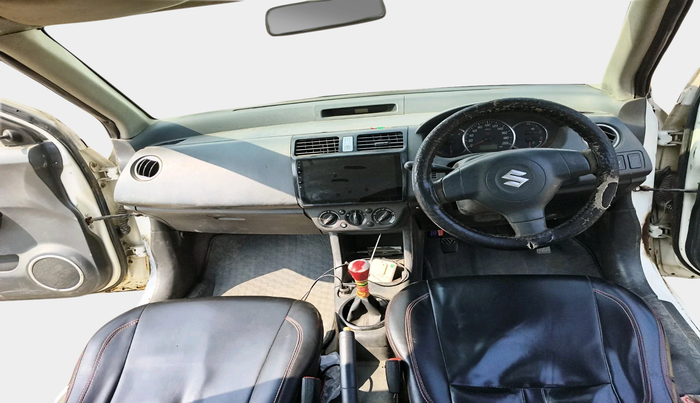 2011 Maruti Swift VDI, Diesel, Manual, 4,20,195 km, interior
