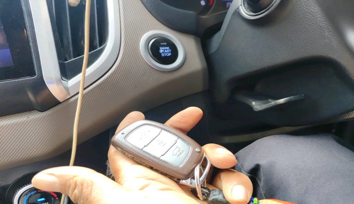 2016 Hyundai Creta SX PLUS AT 1.6 DIESEL, Diesel, Automatic, 1,24,855 km, interior