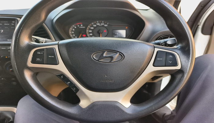 2020 Hyundai NEW SANTRO SPORTZ MT, Petrol, Manual, 98,587 km, interior