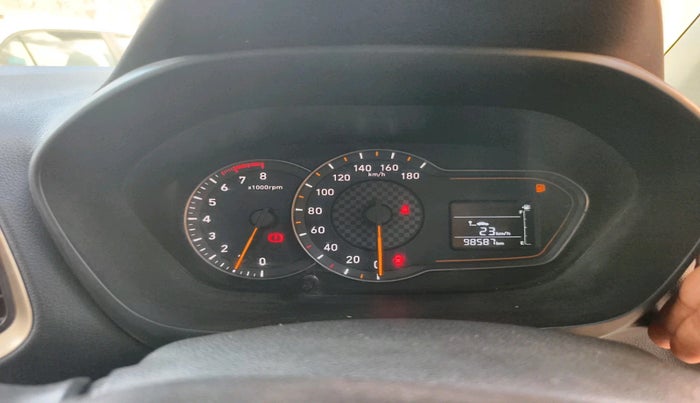 2020 Hyundai NEW SANTRO SPORTZ MT, Petrol, Manual, 98,587 km, interior