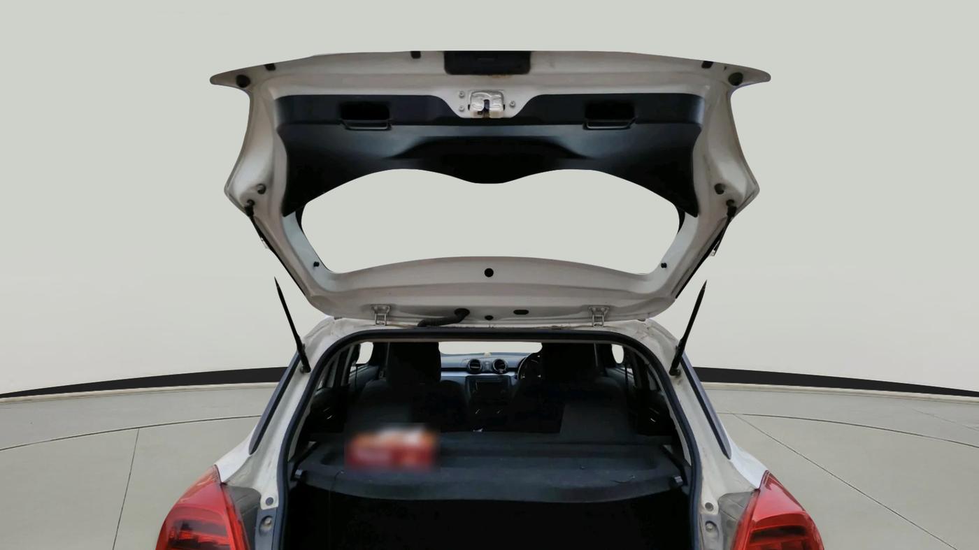 2019 Maruti Swift VXI, Petrol, Manual, 45,779 km, exterior