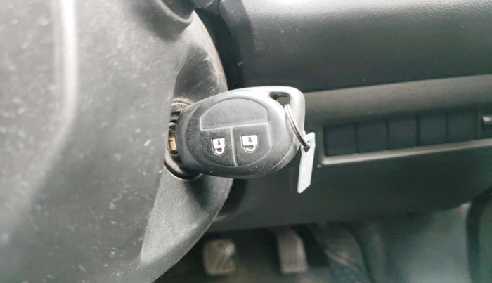 2019 Maruti Swift VXI, Petrol, Manual, 45,779 km, interior