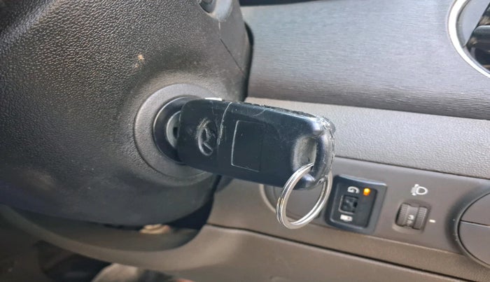 2015 Hyundai i10 SPORTZ 1.1, Petrol, Manual, 70,831 km, interior