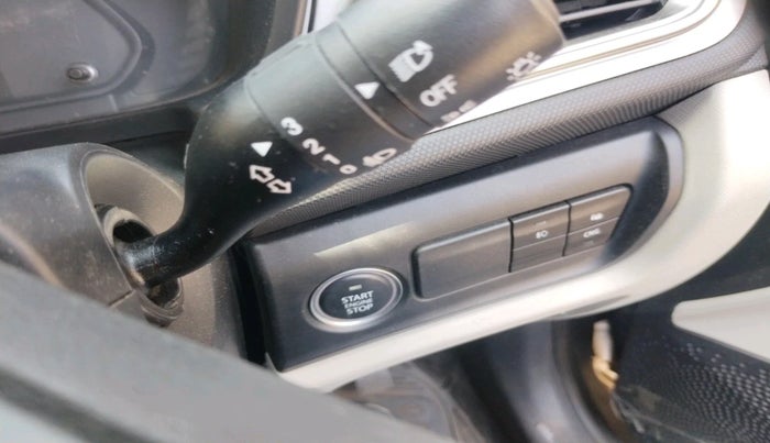 2024 Tata ALTROZ XZ CNG, CNG, Manual, 11,347 km, interior