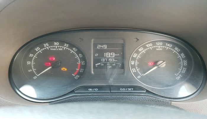 2014 Skoda Rapid 1.5 TDI CR ELEGANCE, Diesel, Manual, 1,37,193 km, interior