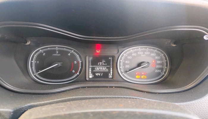 2016 Maruti Vitara Brezza VDI (O), Diesel, Manual, 1,32,932 km, interior